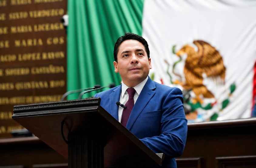 Aprueban iniciativa de Iván Vera para garantizar atención tanatológica a niñas, niños y jóvenes en Michoacán Aprueban iniciativa de Iván Vera para garantizar atención tanatológica a niñas, niños y jóvenes en Michoacán