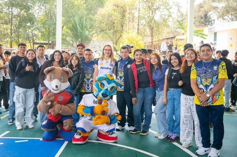 Bachillerato nicolaita con alta demanda de nuevo ingreso; pase universal, un éxito Bachillerato nicolaita con alta demanda de nuevo ingreso; pase universal, un éxito