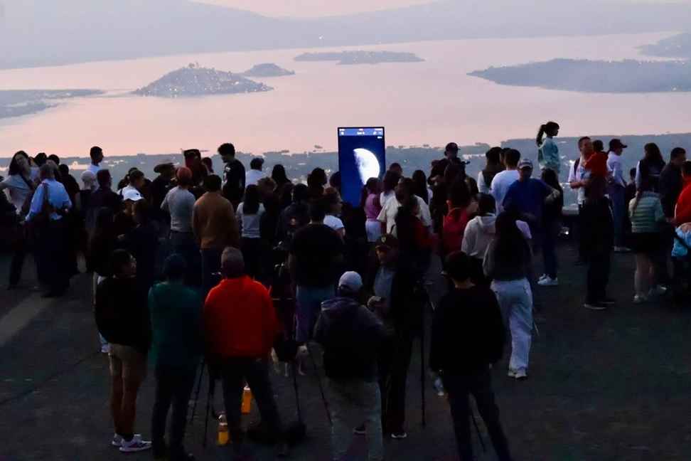 “Vestigios Astronómicos” reúne a 3 mil personas bajo el cielo de Pátzcuaro “Vestigios Astronómicos” reúne a 3 mil personas bajo el cielo de Pátzcuaro