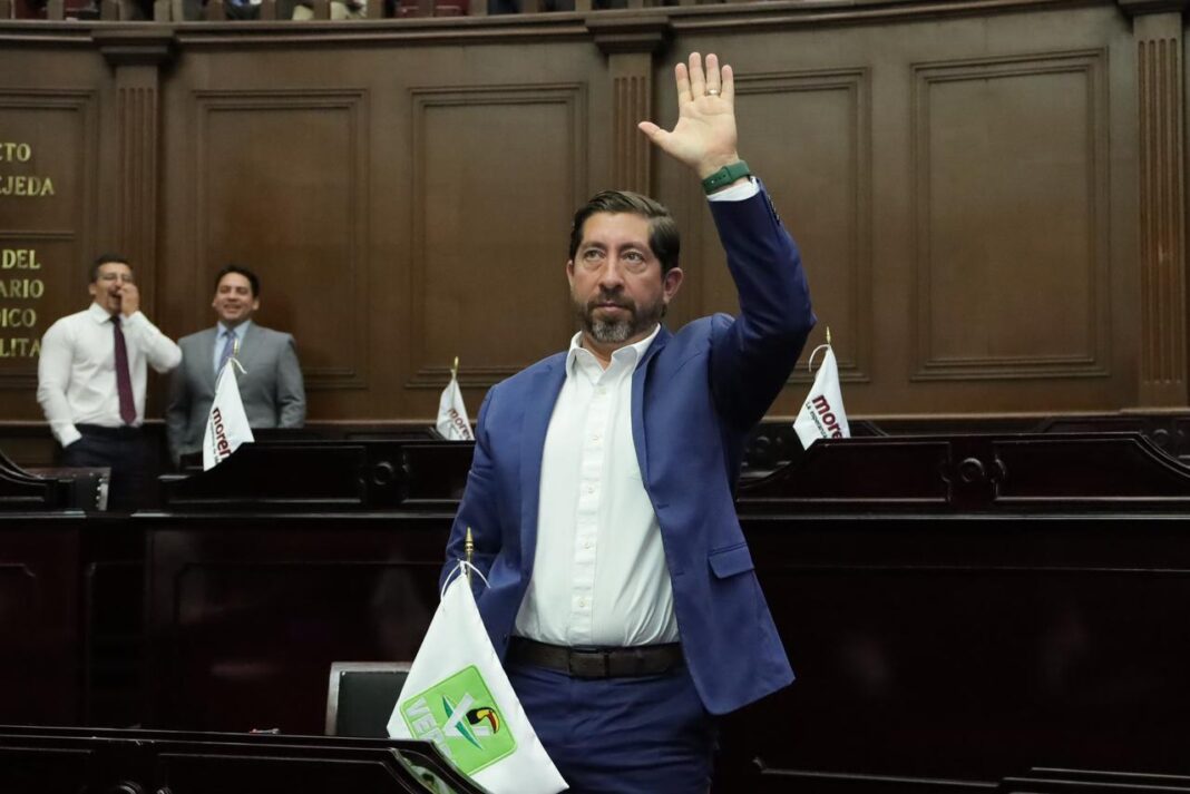 Abraham Espinoza Villa propone ley anti-alienación parental en Michoacán Abraham Espinoza Villa propone ley anti-alienación parental en Michoacán
