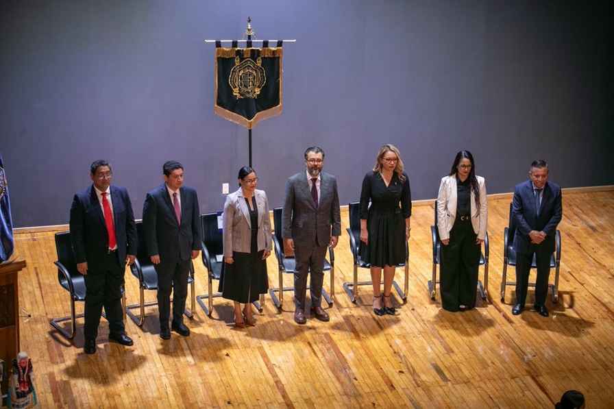Universidades, vitales en el fortalecimiento de la democracia mexicana; Gilberto Bátiz y Yarabí Ávila inauguran seminario Universidades, vitales en el fortalecimiento de la democracia mexicana; Gilberto Bátiz y Yarabí Ávila inauguran seminario
