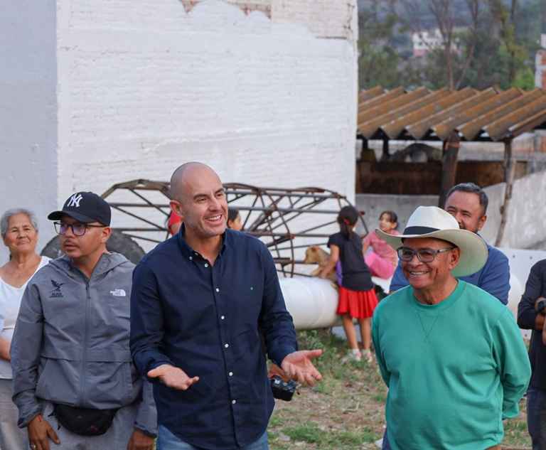 Adolfo Torres acuerda acciones conjuntas para mejorar drenaje en La Aldea Adolfo Torres acuerda acciones conjuntas para mejorar drenaje en La Aldea