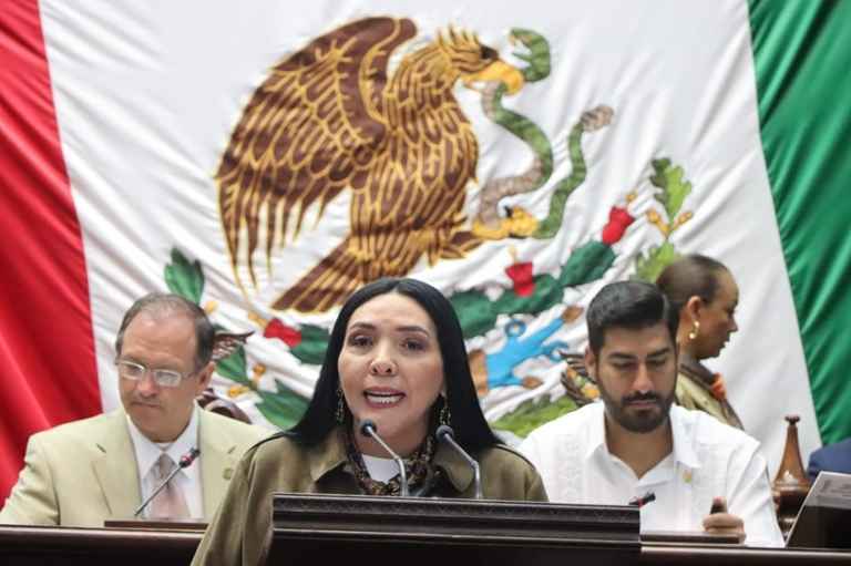 Propone Adriana Campos aumentar penas a quienes recluten menores por redes sociales para el crimen Propone Adriana Campos aumentar penas a quienes recluten menores por redes sociales para el crimen