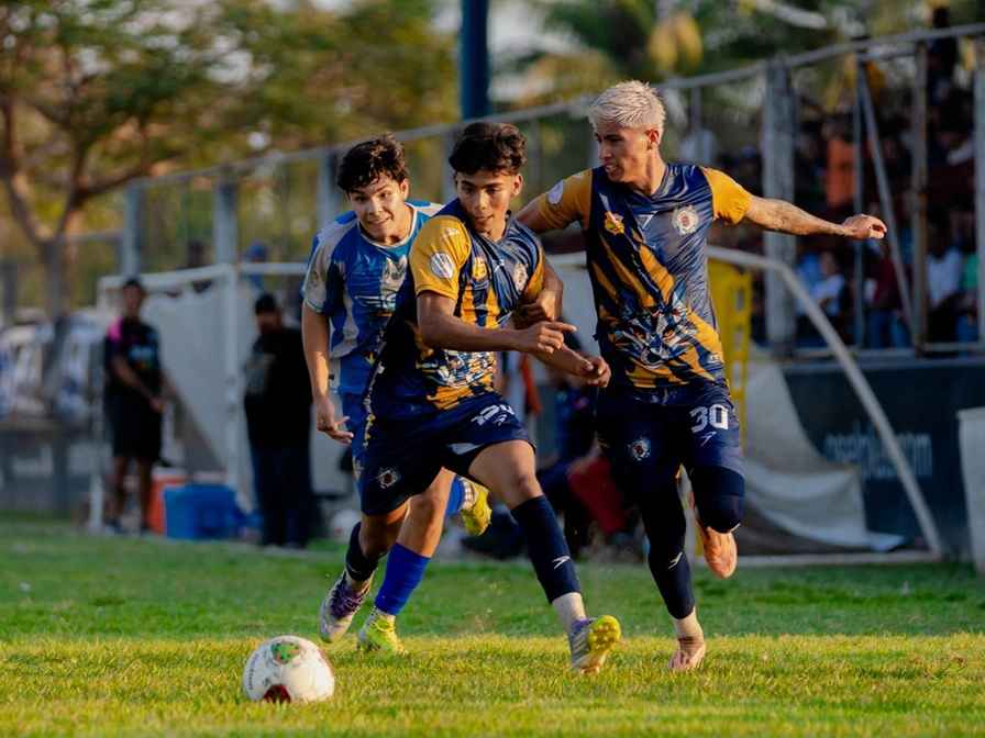 Atlético Morelia-UMSNH sale de Lázaro Cárdenas con un empate Atlético Morelia-UMSNH sale de Lázaro Cárdenas con un empate