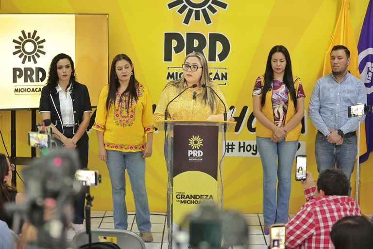 De la mano de la ciudadanía, avanza la construcción de la Grandeza de Michoacán: Verónica García De la mano de la ciudadanía, avanza la construcción de la Grandeza de Michoacán: Verónica García