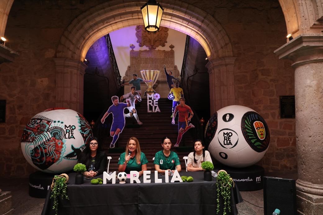 Palacio Municipal abre sus puertas a la experiencia mundialista Palacio Municipal abre sus puertas a la experiencia mundialista