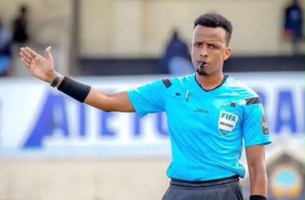 El sueño roto de Omar Artan: El mejor árbitro de África queda fuera del Mundial por un veto migratorio de EE. UU. El sueño roto de Omar Artan: El mejor árbitro de África queda fuera del Mundial por un veto migratorio de EE. UU.