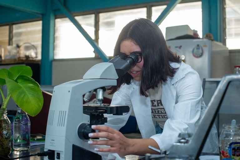Resaltan estudiantes, apoyo a la ciencia y la investigación en la administración de Yarabí Ávila Resaltan estudiantes, apoyo a la ciencia y la investigación en la administración de Yarabí Ávila