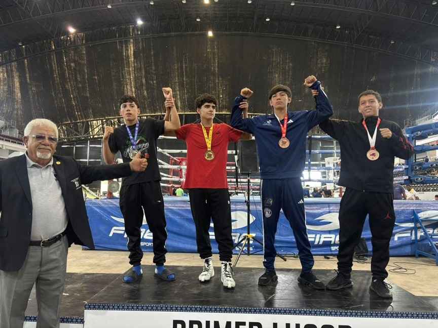 Talento moreliano conquista medallas nacionales en el Festival Olímpico Mexicano de Boxeo Talento moreliano conquista medallas nacionales en el Festival Olímpico Mexicano de Boxeo