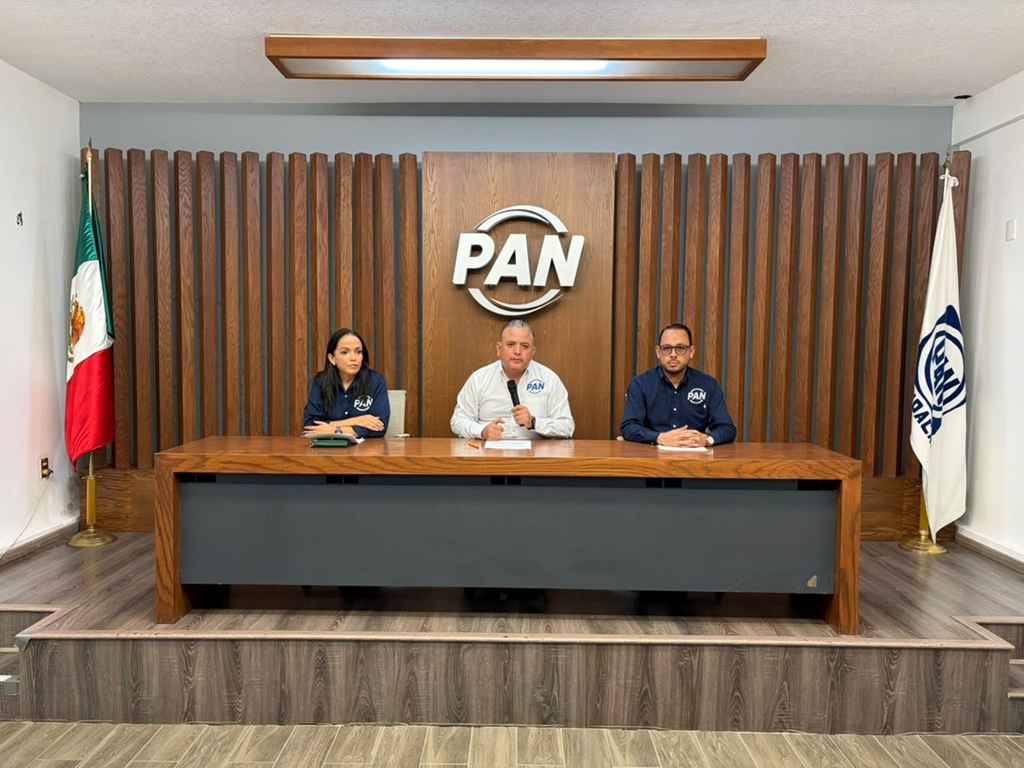 PAN no cederá Morelia ni los municipios que gobierna a cambio de alianza con el PRI para 2027: Carlos Quintana PAN no cederá Morelia ni los municipios que gobierna a cambio de alianza con el PRI para 2027: Carlos Quintana