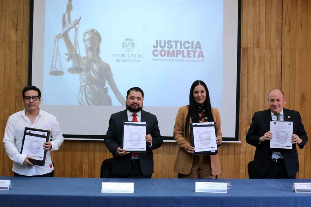 Con firma de convenio, fortalecen Tribunal de Disciplina Judicial y Fiscalía Anticorrupción coordinación para combatir la corrupción Con firma de convenio, fortalecen Tribunal de Disciplina Judicial y Fiscalía Anticorrupción coordinación para combatir la corrupción