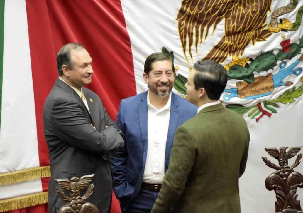 Abraham Espinoza, celebra aprobación de validez jurídica de documentos viales digitales Abraham Espinoza, celebra aprobación de validez jurídica de documentos viales digitales