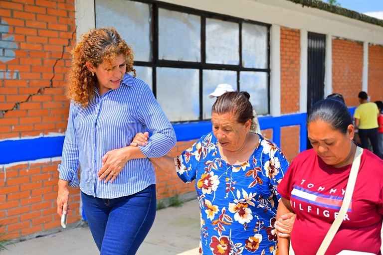 Gobierno de Morelia brinda atención permanente a familias afectadas por las lluvias Gobierno de Morelia brinda atención permanente a familias afectadas por las lluvias