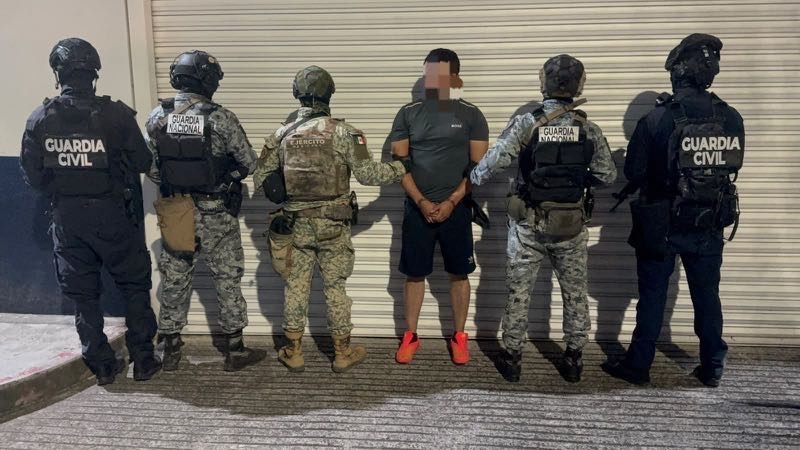 Detenido objetivo delincuencial en un operativo interinstitucional en Apatzingán Detenido objetivo delincuencial en un operativo interinstitucional en Apatzingán