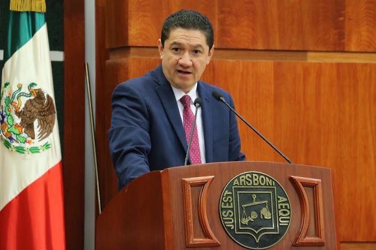 Necesario abrir debate sobre contratos civiles y mercantiles que ponen en riesgo derecho a vivienda de grupos vulnerables: Hugo Gama Necesario abrir debate sobre contratos civiles y mercantiles que ponen en riesgo derecho a vivienda de grupos vulnerables: Hugo Gama
