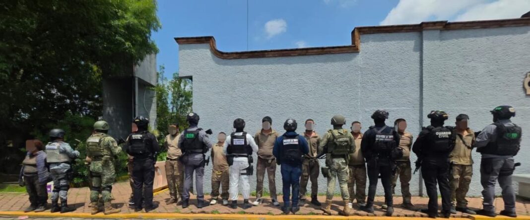 Vinculan a proceso a 10 personas presuntamente relacionadas en delitos contra la salud y violaciones a la Ley Federal de Armas de Fuego y Explosivos Vinculan a proceso a 10 personas presuntamente relacionadas en delitos contra la salud y violaciones a la Ley Federal de Armas de Fuego y Explosivos