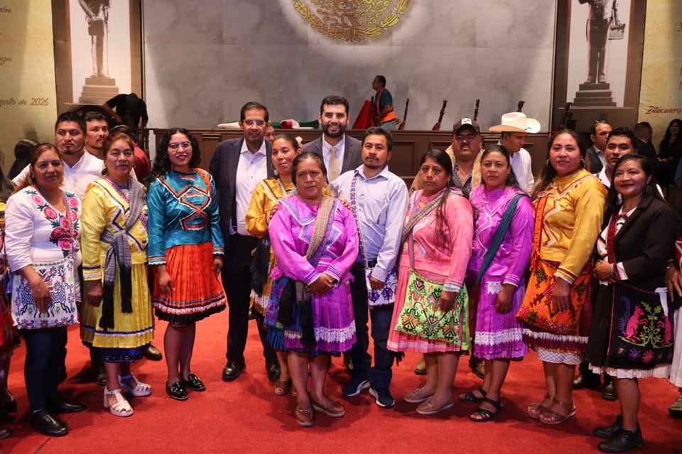 Reconocer a las comunidades mazahuas del Oriente, es un acto de orgullo para Michoacán: Octavio Ocampo Reconocer a las comunidades mazahuas del Oriente, es un acto de orgullo para Michoacán: Octavio Ocampo