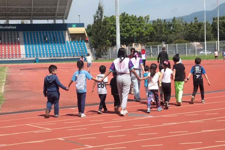 Niñas y niños inician Curso de Verano de la UMSNH Niñas y niños inician Curso de Verano de la UMSNH