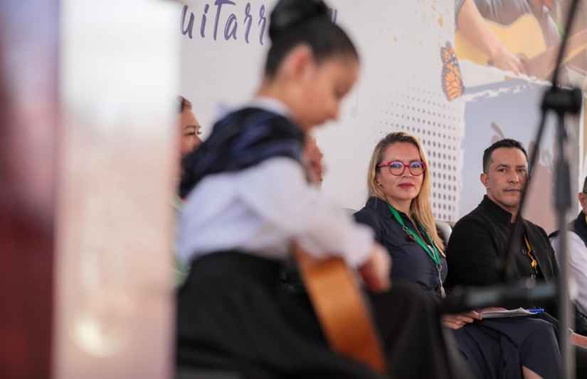 Con la Licenciatura en Guitarrería, la UMSNH y el ayuntamiento dejan un legado para Paracho: Yarabí Ávila Con la Licenciatura en Guitarrería, la UMSNH y el ayuntamiento dejan un legado para Paracho: Yarabí Ávila