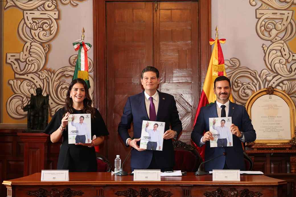Alfonso Martínez presenta su segundo Informe de Gobierno Alfonso Martínez presenta su segundo Informe de Gobierno