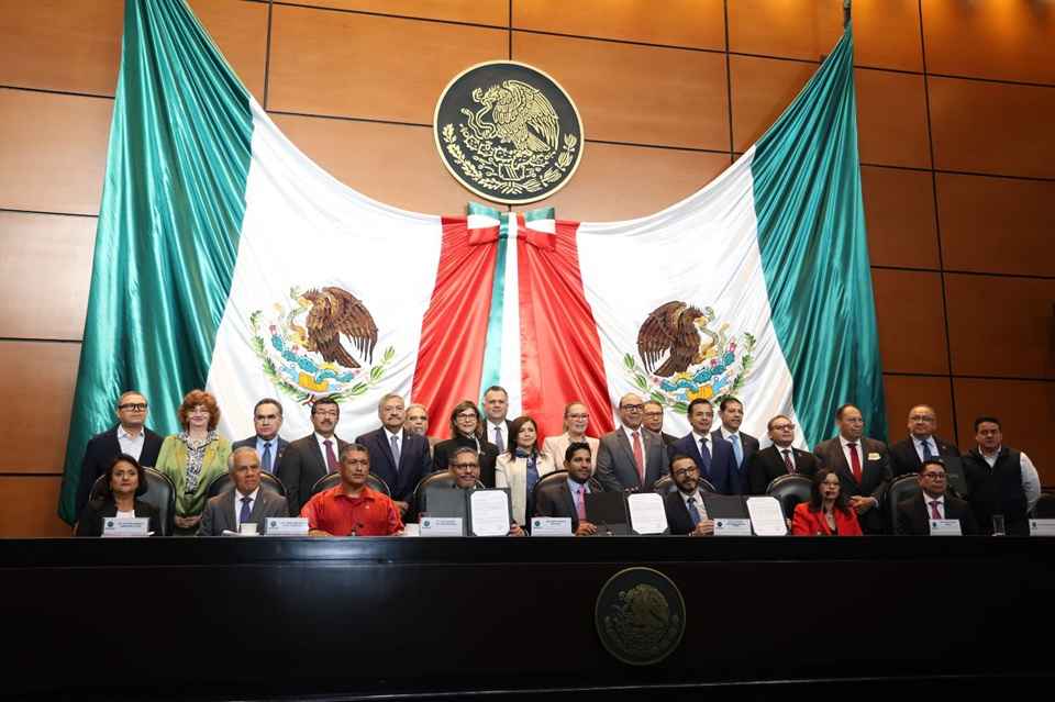 Administración de Yarabí Ávila cumple; entrega estados financieros auditados y avances académicos a la Comisión de Vigilancia de la ASF Administración de Yarabí Ávila cumple; entrega estados financieros auditados y avances académicos a la Comisión de Vigilancia de la ASF