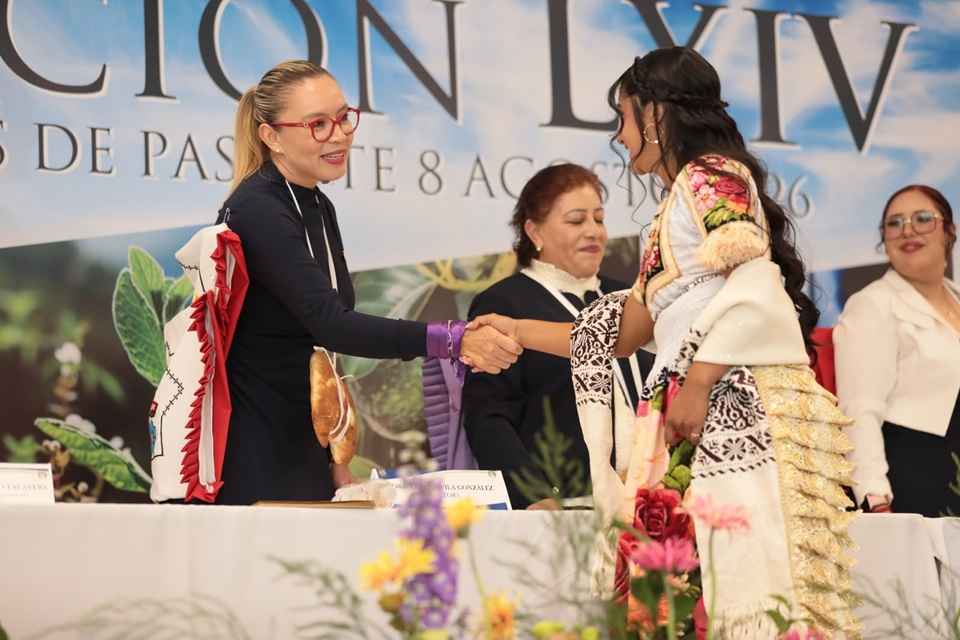 La UMSNH es el ente transformador de todo Michoacán: Yarabí Ávila La UMSNH es el ente transformador de todo Michoacán: Yarabí Ávila