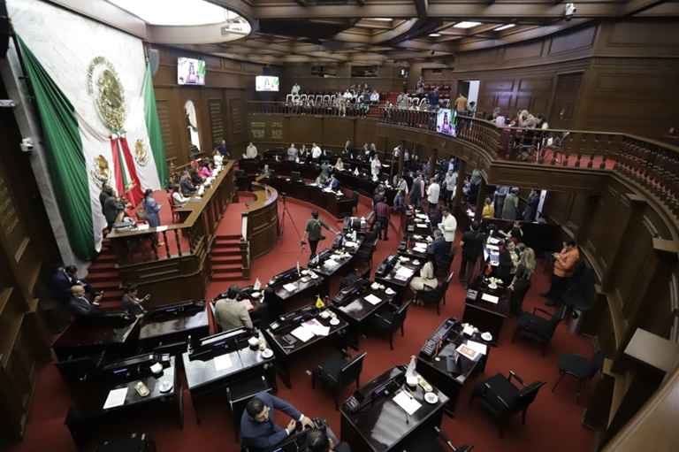 Legislan diputados para fortalecer el uso de tecnología en materia de seguridad Legislan diputados para fortalecer el uso de tecnología en materia de seguridad