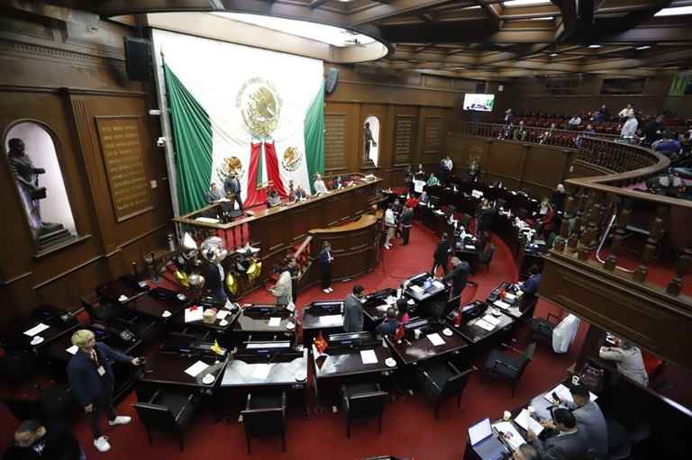 Convoca 76 Legislatura a registro de aspirantes a condecoración “Manuel Martínez Báez” Convoca 76 Legislatura a registro de aspirantes a condecoración “Manuel Martínez Báez”