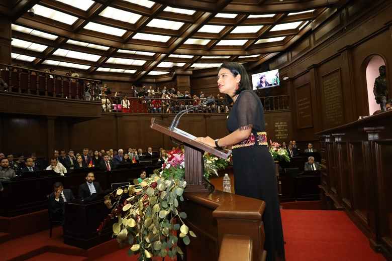 Bedolla le cumple a Michoacán, afirma Erendira Isauro al contestar al Quinto Informe de Gobierno Bedolla le cumple a Michoacán, afirma Erendira Isauro al contestar al Quinto Informe de Gobierno