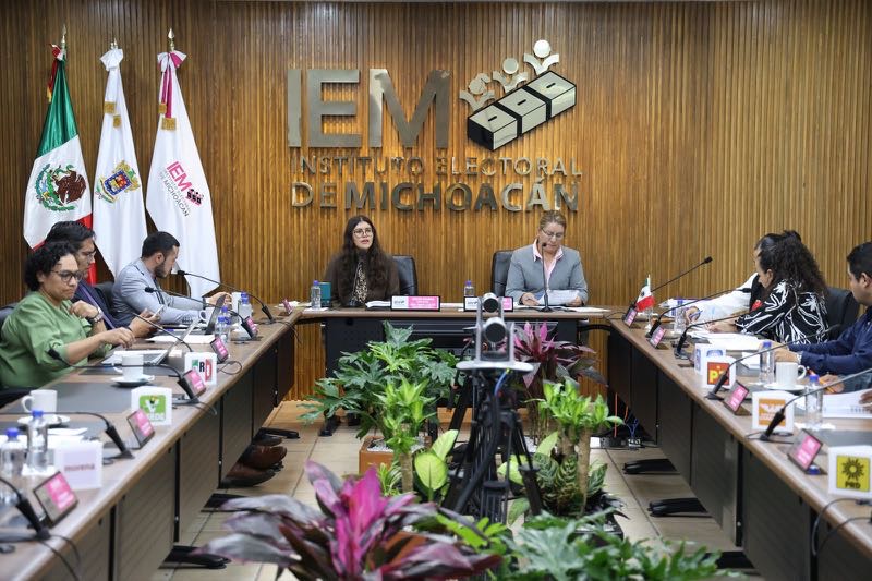 IEM establece lineamientos para fortalecer la participación política de las comunidades LGBTTTIQ+ IEM establece lineamientos para fortalecer la participación política de las comunidades LGBTTTIQ+