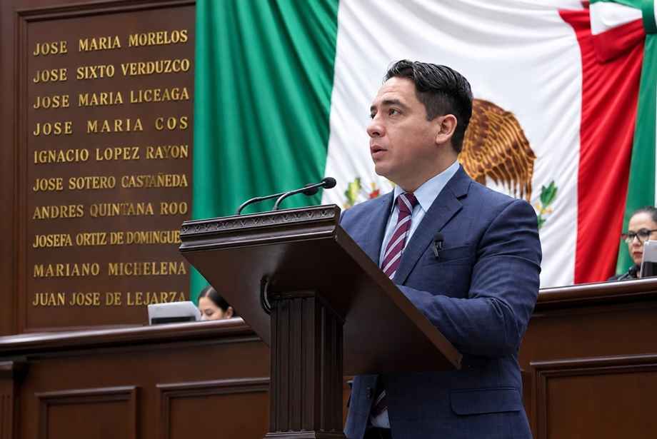 Propone Alejandro Iván Arévalo Vera educación financiera como eje transversal en Michoacán Propone Alejandro Iván Arévalo Vera educación financiera como eje transversal en Michoacán