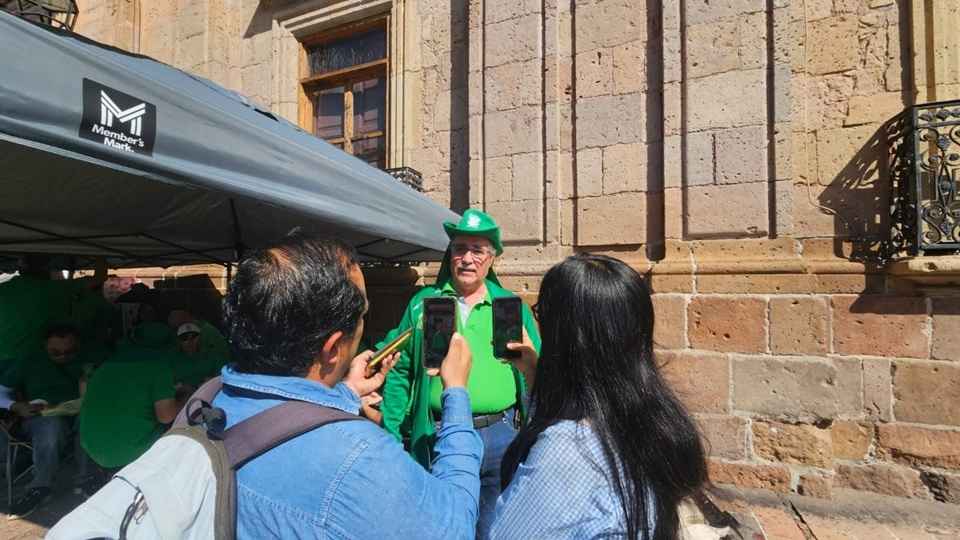 STASPE acusa que Gobierno de Michoacán habría pedido a proveedores evitar licitaciones por falta de recursos STASPE acusa que Gobierno de Michoacán habría pedido a proveedores evitar licitaciones por falta de recursos