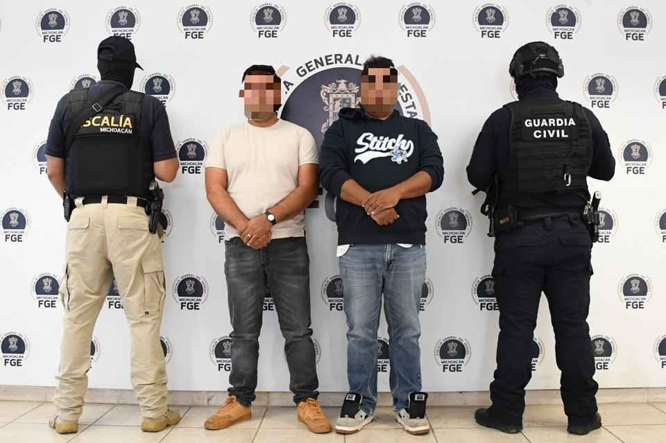 Detienen a dos hombres por su presunta responsabilidad en secuestro exprés en Morelia Detienen a dos hombres por su presunta responsabilidad en secuestro exprés en Morelia
