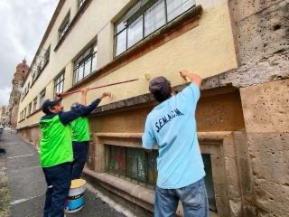 Gobierno de Morelia da mantenimiento a fachadas del Centro Histórico Gobierno de Morelia da mantenimiento a fachadas del Centro Histórico