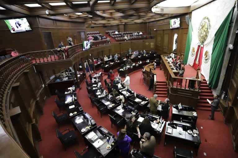Declara 76 Legislatura el día 10 de diciembre de cada año como “Día del Asesor Jurídico Victimal del Estado de Michoacán” Declara 76 Legislatura el día 10 de diciembre de cada año como “Día del Asesor Jurídico Victimal del Estado de Michoacán”