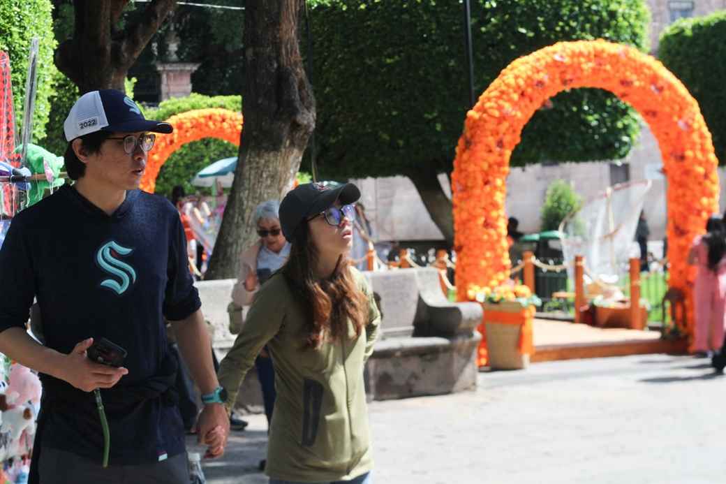 Reconocen turistas nacionales y extranjeros belleza y atractivos de Morelia Reconocen turistas nacionales y extranjeros belleza y atractivos de Morelia