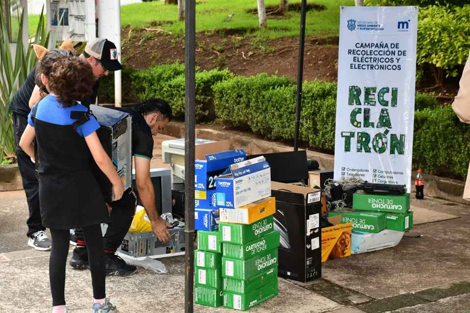 Gobierno de Morelia promueve el manejo adecuado de residuos electrónicos con Reciclatrón Gobierno de Morelia promueve el manejo adecuado de residuos electrónicos con Reciclatrón
