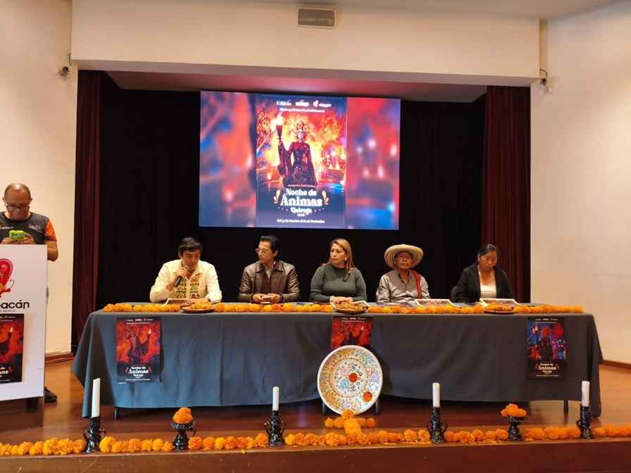 Quiroga invita a vivir la Noche de Muertos con altares, desfiles y tradición Quiroga invita a vivir la Noche de Muertos con altares, desfiles y tradición