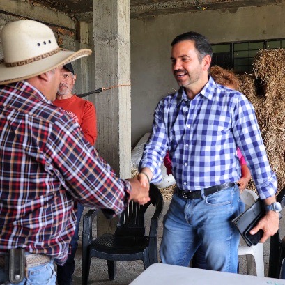 En Morelia se apoya el campo con acciones concretas: Yankel Benítez En Morelia se apoya el campo con acciones concretas: Yankel Benítez