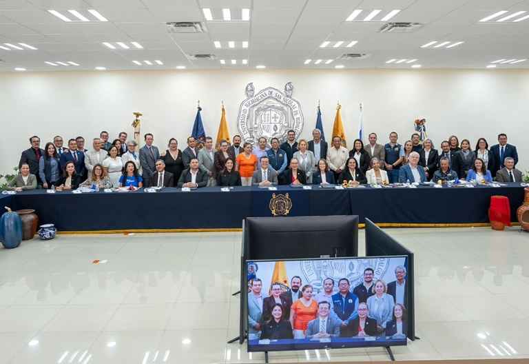 Red Juntos por Michoacán y Sacramento State University se hermanan en favor de la educación Red Juntos por Michoacán y Sacramento State University se hermanan en favor de la educación